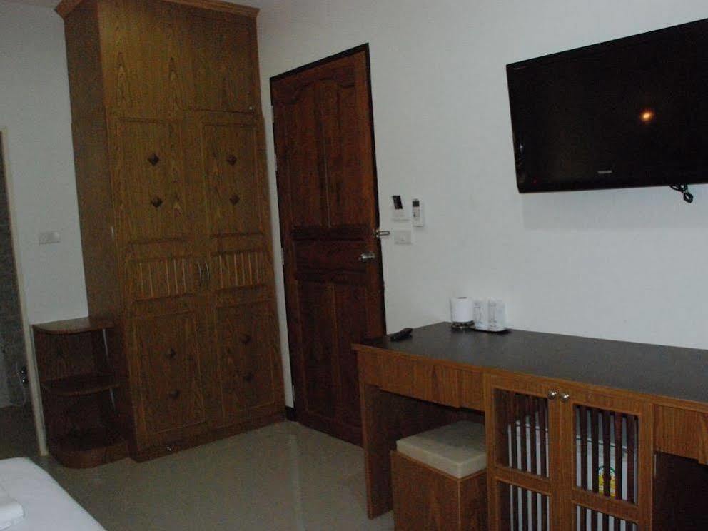 Ud Residence Udon Thani Buitenkant foto