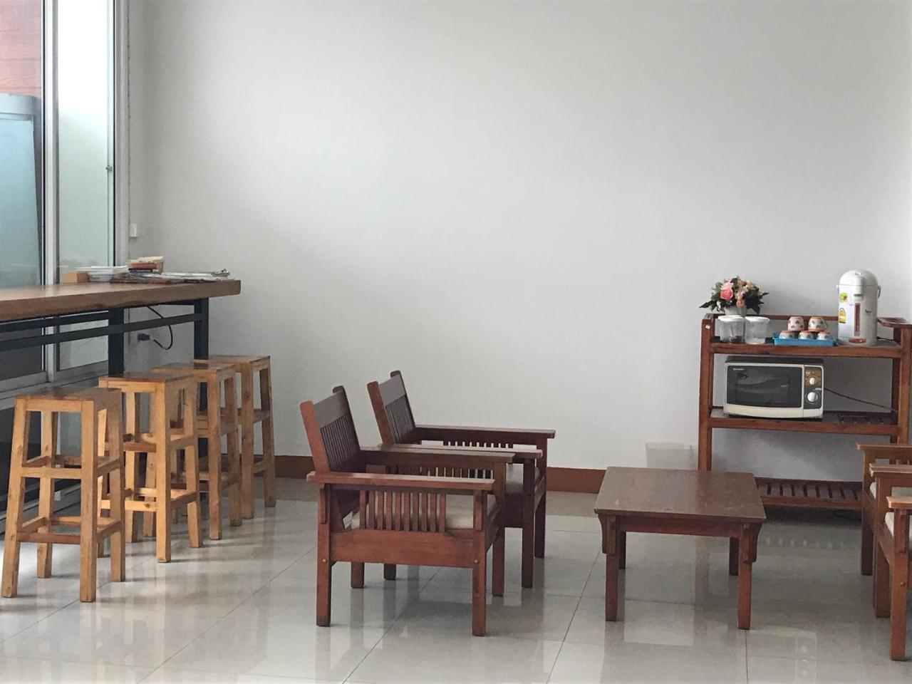 Ud Residence Udon Thani Buitenkant foto